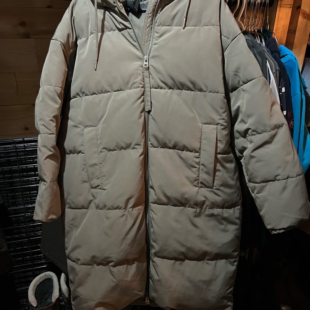Women long winter coat Tan/green Puffer Jacket vero large warm